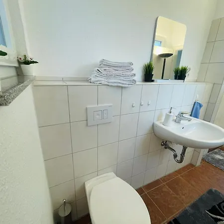 Rundes Mit Guten Anbindungen Apartamento *